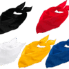 Cinq bandanas colorés : noir, rouge, blanc, jaune, bleu.