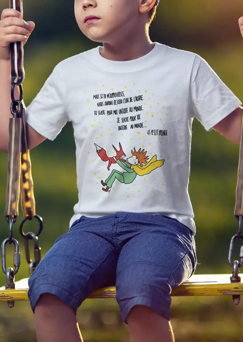 T-shirt enfant Le Petit Prince et le Renard illustration Abi Illustration porté par un enfant