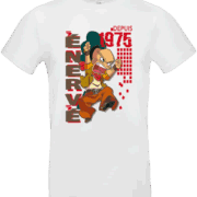 Pilou Shop 64 – T-shirt homme blanc “Énervé depuis 1975”, création originale de Sylvain Pilpay (ZSW Graphics)