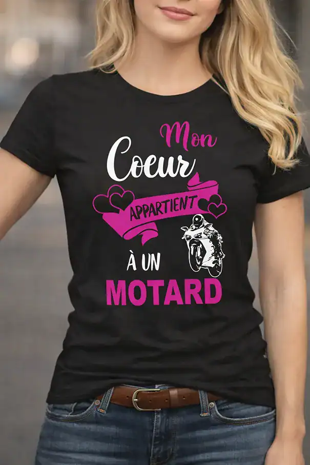 t shirt femme motarde mon coeur appartient a un motard noir design rose moto biker Pilou Shop 64