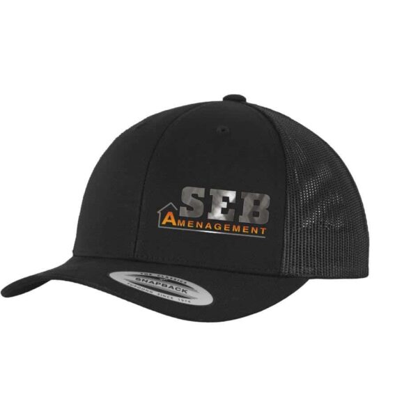 Casquette noire avec logo SEB Aménagement