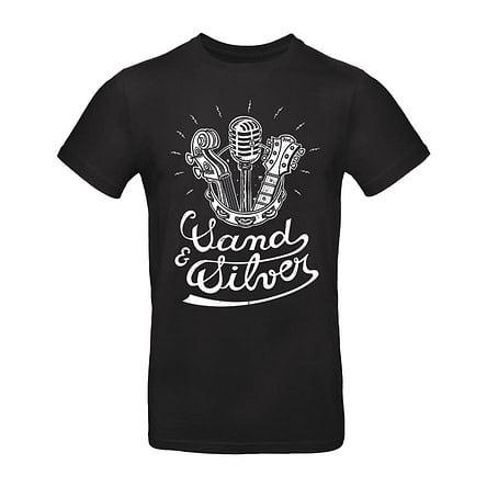 T-shirt noir, dessin micro et guitare.