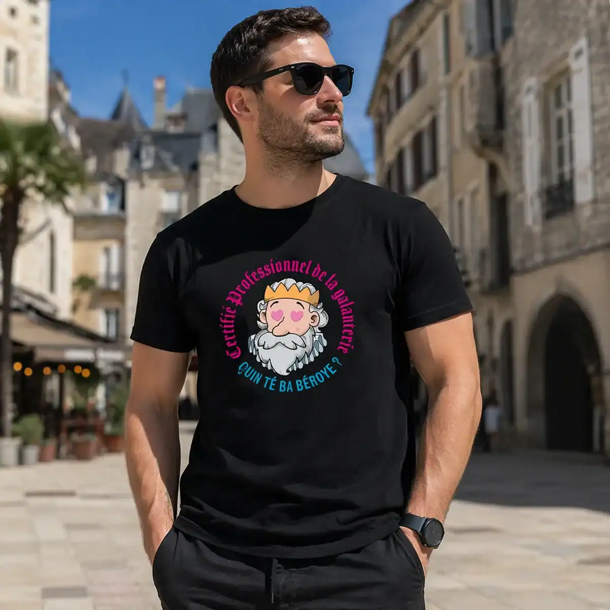 T-shirt humour roi galanterie porté par homme en extérieur ville