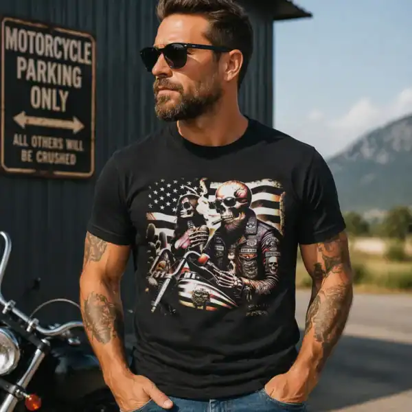 T-shirt skull biker drapeau américain porté par homme en extérieur garage moto