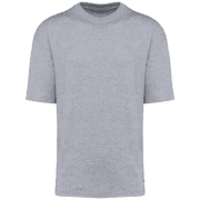 T-shirt gris à manches courtes et col rond.