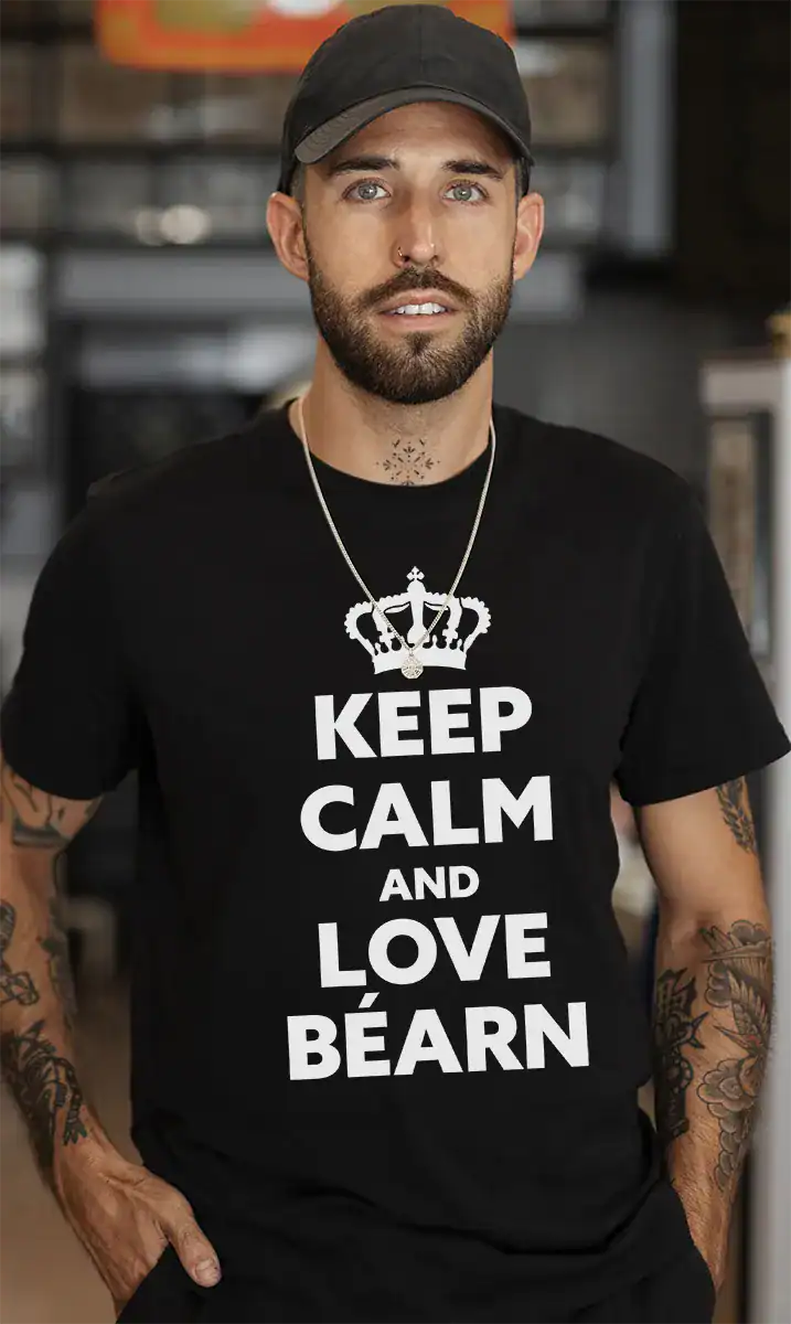T shirt Keep Calm and Love Béarn blanc et noir porté homme et femme impression locale Béarn noir porté par un bearnais