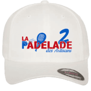 Casquette blanche avec logo La Padelade des Artisans.
