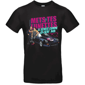 tee shirt noir avec slogan mets tes lunettes et ecoute comme ça sent bon avec rene metge et coluche autour d'une porsche