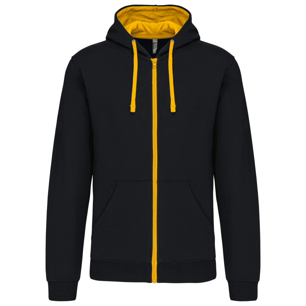 Sweat à capuche noir avec doublure et cordons jaunes.