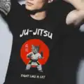 T shirt Ju Jitsu Fight Like a Cat chat arts martiaux impression premium porté par un homme