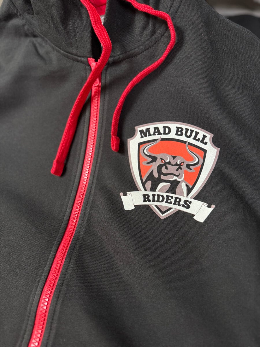 gros plan sur marquage dtf ultra premium pilou shop