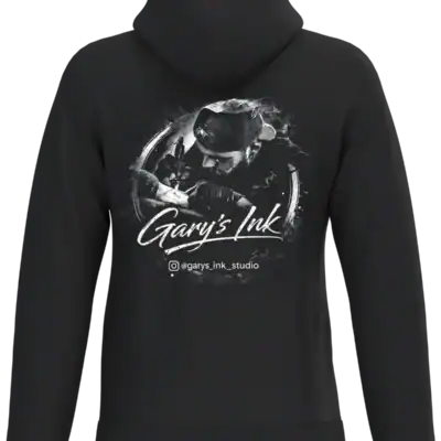 Sweat capuche noir Gary’s Ink Studio visuel tatoueur dos impression premium Pilou Shop 64