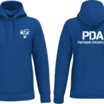 Sweat bleu à capuche PDA Paysans d’Aquitaine 64 avec marquage blanc logo cœur et dos