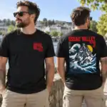 Homme portant un t-shirt noir Ossau Valley recto-verso