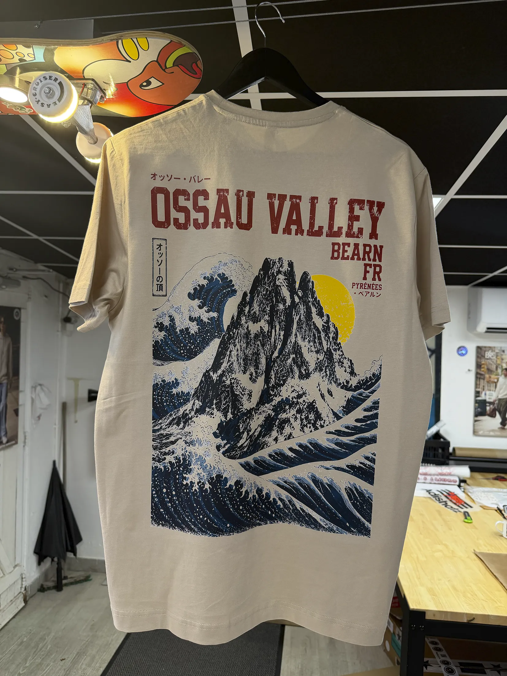 Dos du t-shirt Ossau Valley Béarn Pic du Midi d’Ossau imprimé dans l’atelier Pilou Shop 64 à Pau