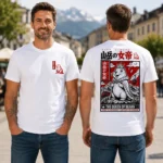 T-shirt queen of Béarn style japonais porté par un homme avec vue de face et de dos en extérieur montagneux